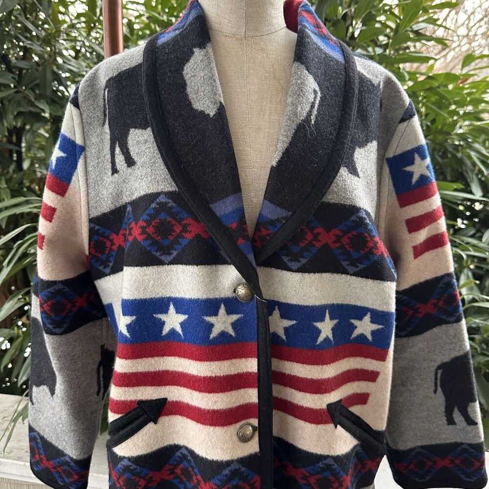 Pendleton Reversible Wool Coat Rare Buffalo Western Blanket Size M Americana - Picture 2 of 10